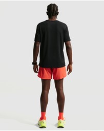 Nike - Nike Dri-FIT UV Miler Short Sleeve Top