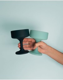 porter green - mecc | silicone unbreakable cocktail glasses