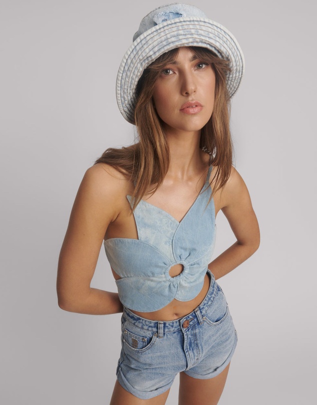 ONE TEASPOON - Denim Flower Backless Crop Top - Cloudy Blue