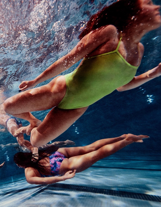 Speedo - Solid V-Back 2.0 One Piece