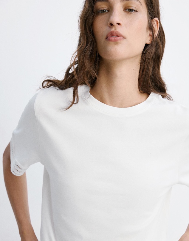 M.N.G - Ona T-Shirt