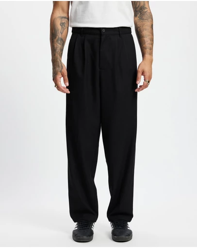X-Large - Amplify Pleated Trousers