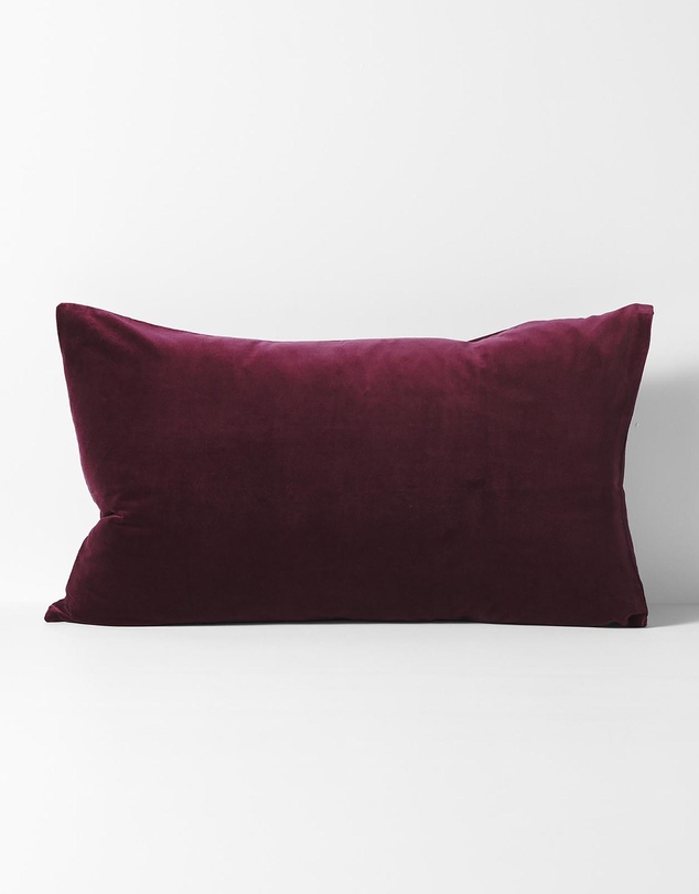 Aura Home - Luxury Velvet Standard Pillowcase
