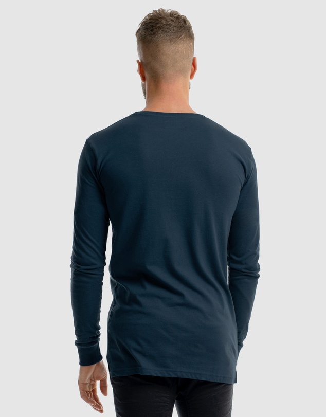 DVNT - Classic Embroidery Long Sleeve Tee