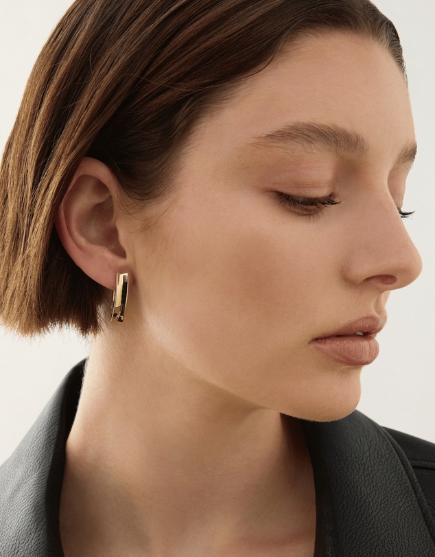 Najo - Swan Yellow Gold Huggie Earrings