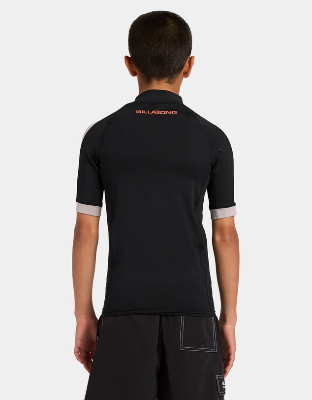 Billabong - Boys 8 to 16 Spec 73 Performance Fit Short Sleeve Rashguard