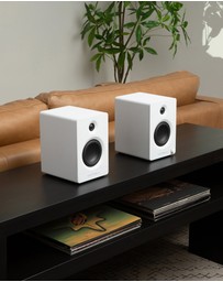 Victrola - Victrola Tempo Bookshelf Speakers - White