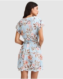 Belle & Bloom - I'm The Star Wrap Dress