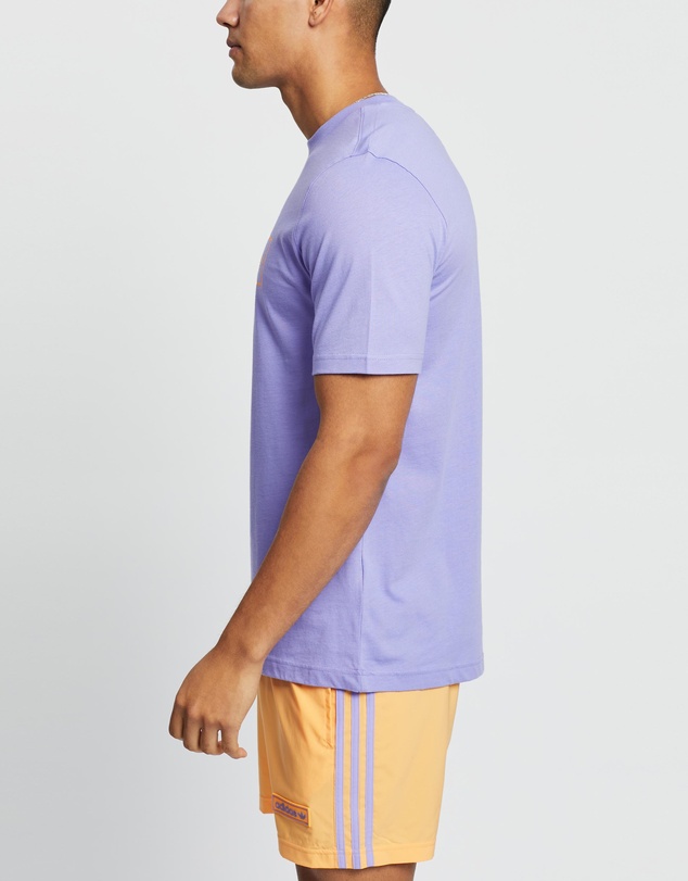 adidas Originals - Linear Logo Tee