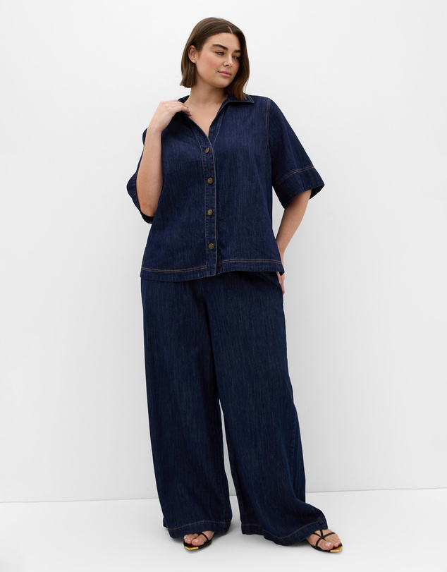 City Chic - Plus size Tiana Short Sleeve Cotton Denim Shirt - dark wash