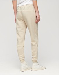 Superdry - Sports Tech Slim Joggers