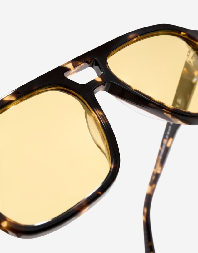 Hawkers Co - HAWKERS - CROUPIER Carey Yellow Sunglasses for Men and Women UV400