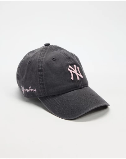 New Era - ICONIC EXCLUSIVE - 9TWENTY Cs New York Yankees Cap