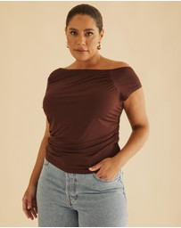 Atmos&Here Curvy - Off Shoulder Tank