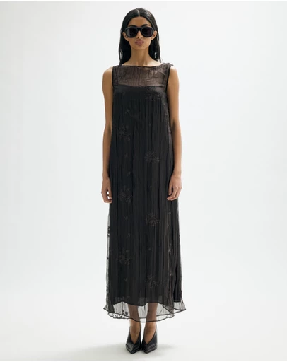 Minima Esenciales - Mila Embroidered Plisse Sheer Maxi Dress