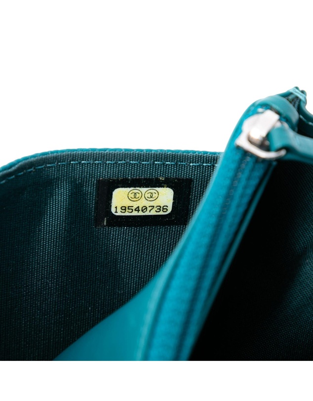 Pre-Loved by Azura Reborn - Pre-Loved CC Caviar Wallet On Chain