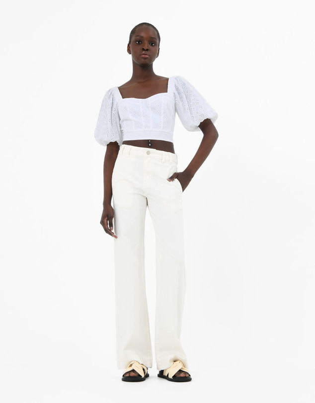Forcast - Abella Broderie Crop Top