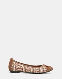 Vionic - Minna Ballet Flat - Toffee/Cream