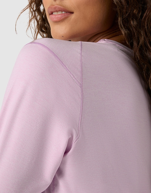 ASICS - Refined Texture Long Sleeve Top - Women's
