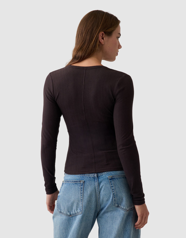 GAP - LS Luxe Modern Scoop T-Shirt