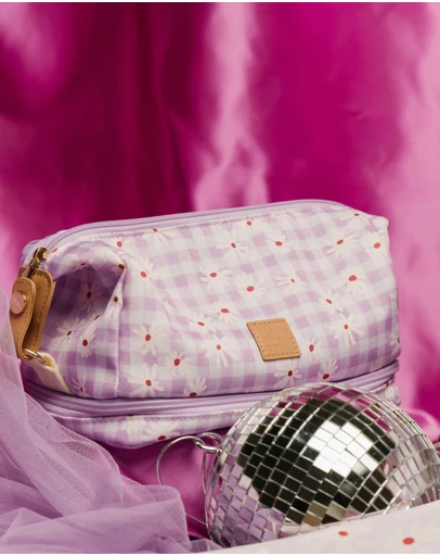 The Somewhere Co - Daisy Fields Cosmetic Bag