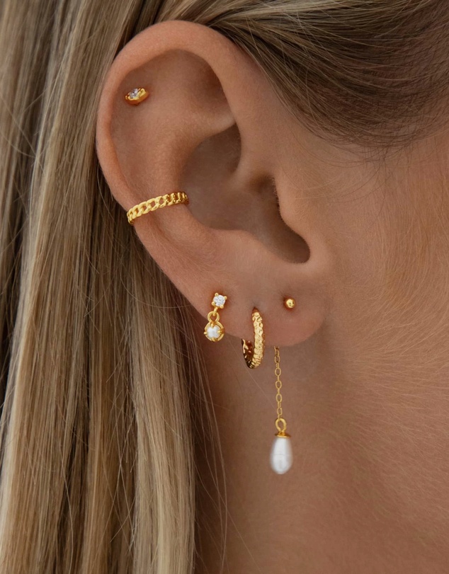HOUSE OF SLANI - Isla Pearl Studs