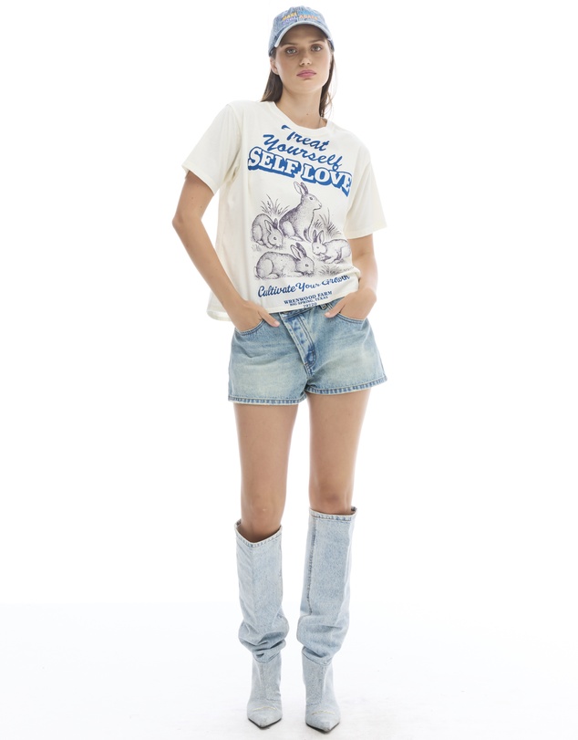 THE TALES - Self Love Retro Fit Tee