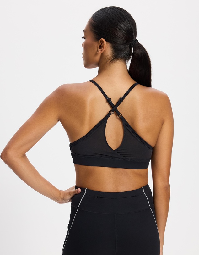 Reebok - Lux Strappy Sports Bra