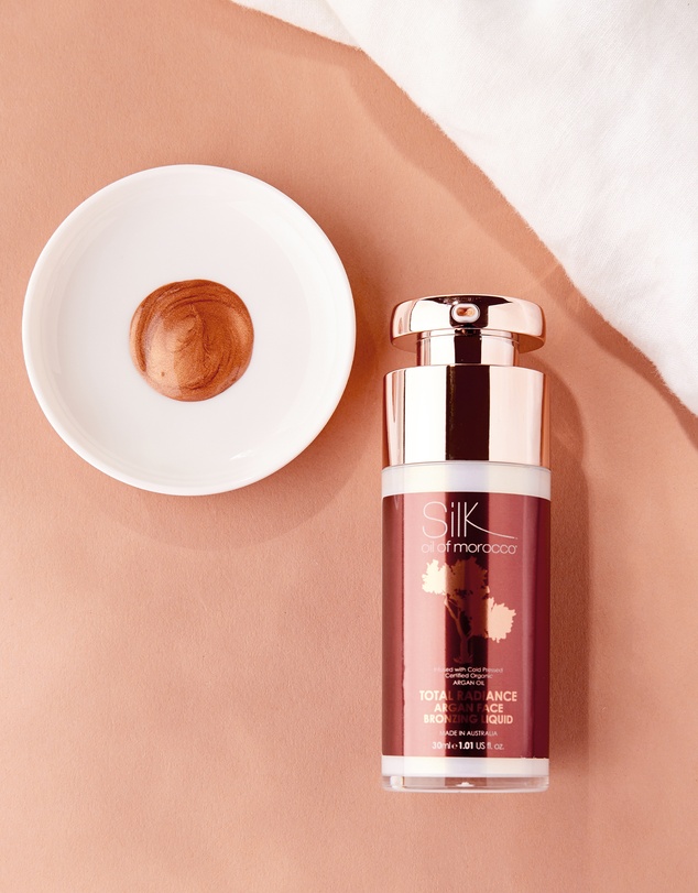Silk Oil of Morocco - Total Radiance Argan Face Bronzing Liquid