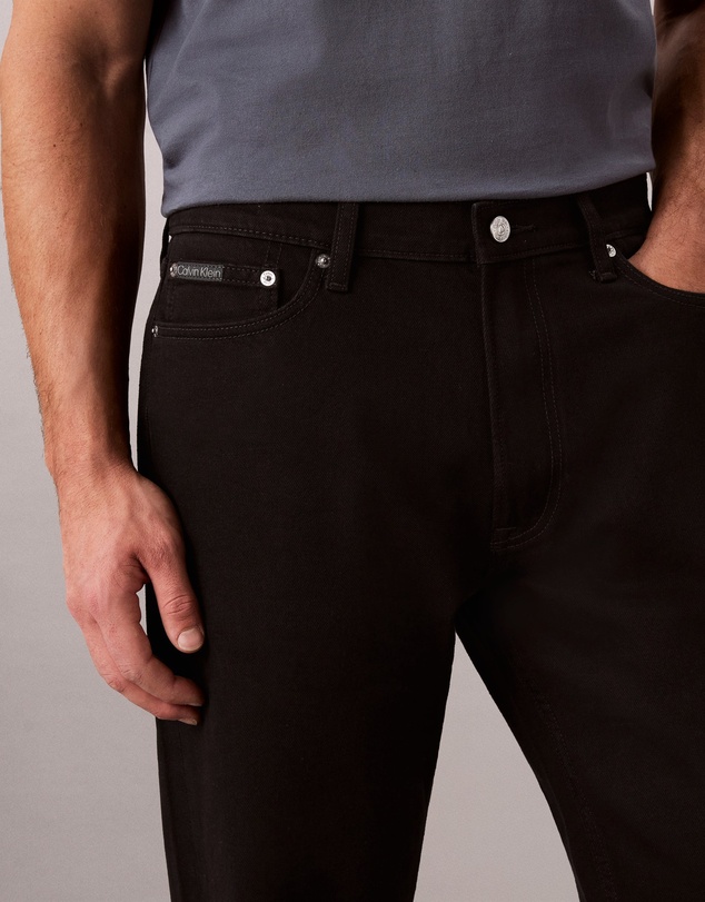 Calvin Klein Jeans - Standard Straight Fit Jeans