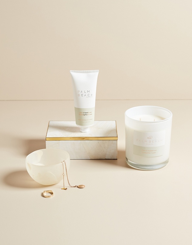 Palm Beach Collection - Clove & Sandalwood Scented Candle 420g