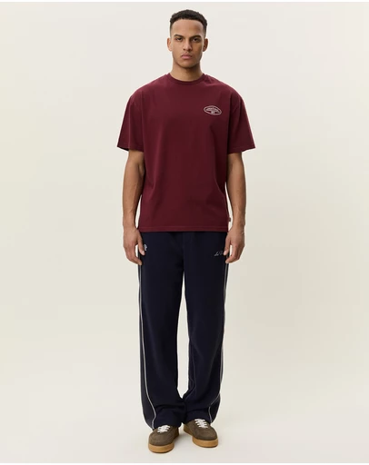 Les Deux - Worldwide T-Shirt