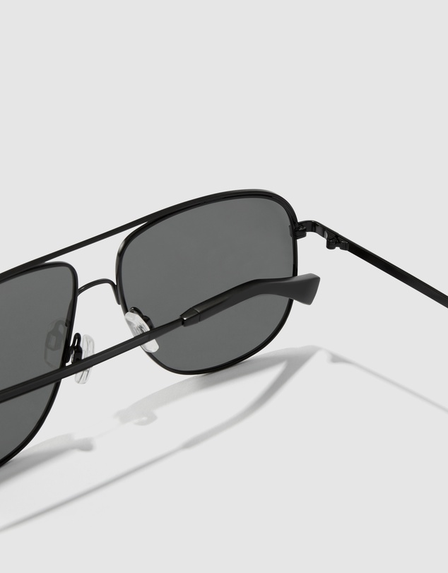 Hawkers Co - HAWKERS - Polarized Dark TEARDROP Sunglasses for Men and Women UV400