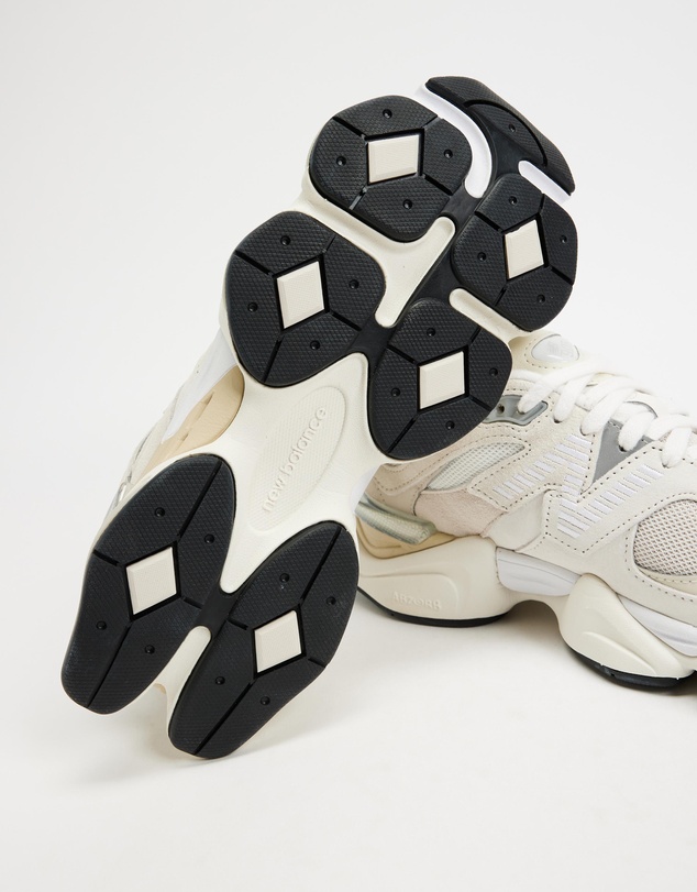 New Balance - 9060 - Unisex
