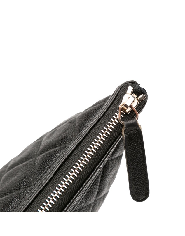 Pre-Loved by Azura Reborn - Pre-Loved Medium Quilted Caviar Boy O Case Clutch