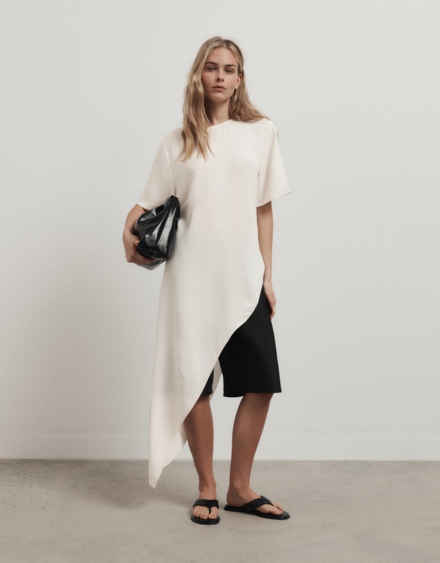 Witchery - Asymmetric Longline T-shirt