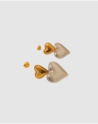 Izoa - Tana Heart Stud Earrings Two-Toned