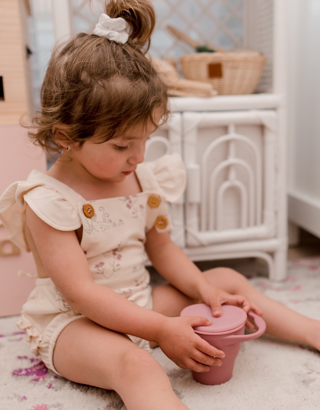Bare The Label - Collapsible Silicone Snackie Cup