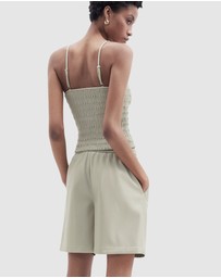 UNISON - Leather Look Short