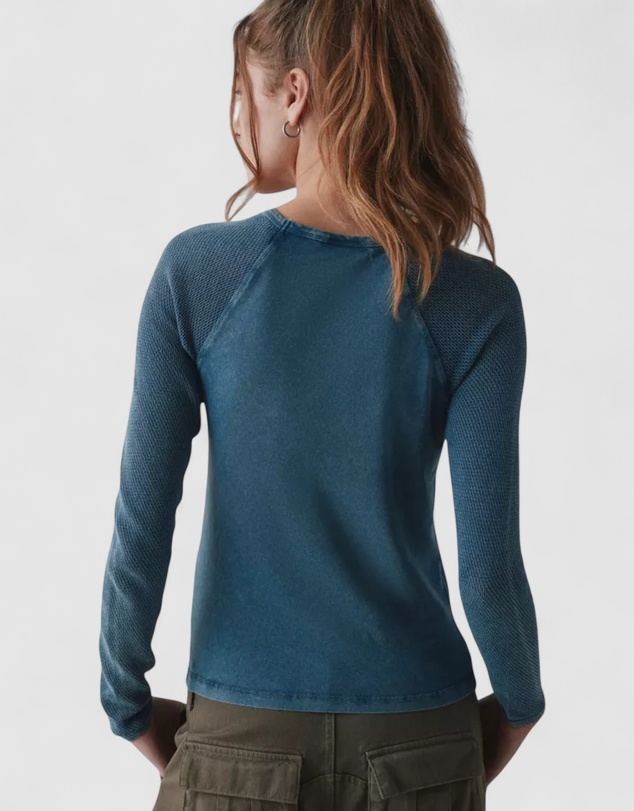 GUESS Originals - GUESS Originals Raglan Mesh Tee