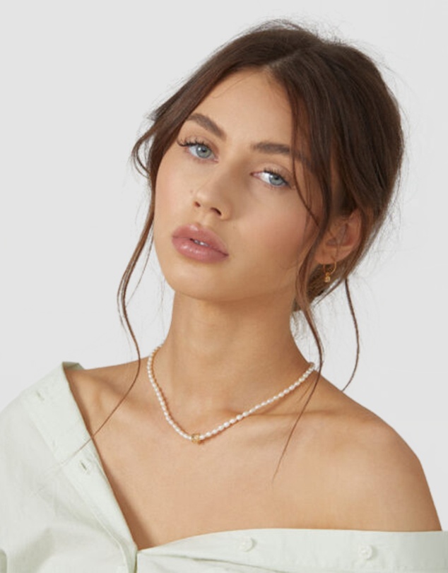 Carly Paiker - Crushed Pearl Necklace