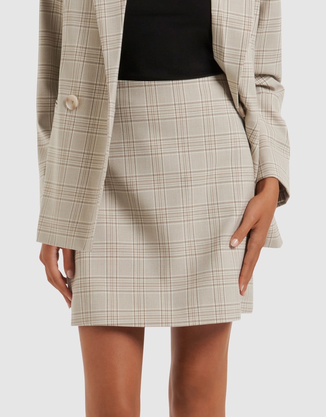 Forever New Petite - Blair Petite Check Mini Skirt