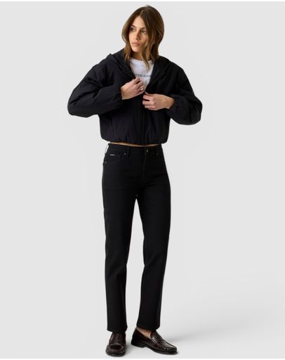 IN BLACK OVERDYE