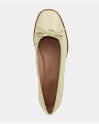 Naturalizer - Essential Flat - Pale Lime