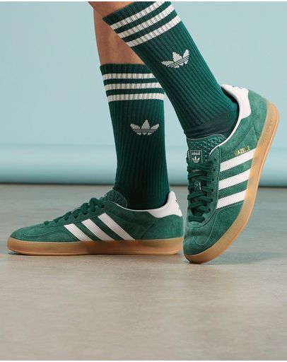 Collegiate Green, White & Gum