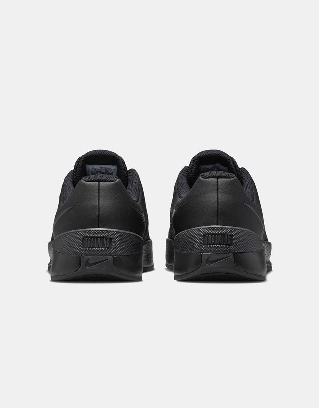 Nike - MC Trainer 4 - Men's
