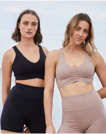 Upstate - Rouched V Neck Crop - Black