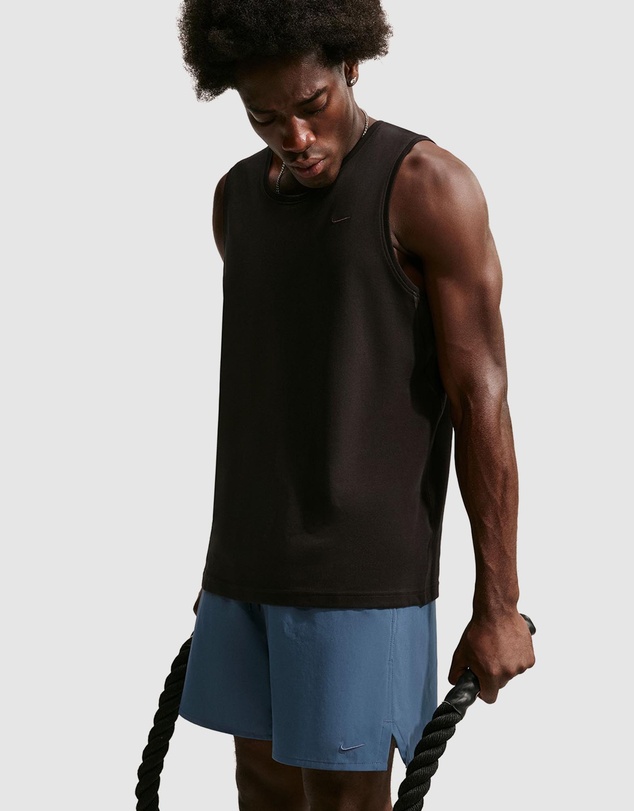 Nike - 7in Unlimited Dri-FIT Unlined Versatile Shorts