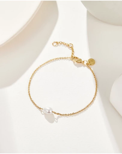 Mestige - Lucia Freshwater Pearl Bracelet - 18K Gold Plated
