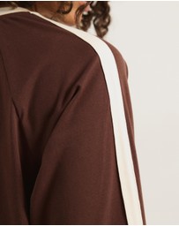 Atmos&Here - Contrast Trim Long Sleeve T-Shirt